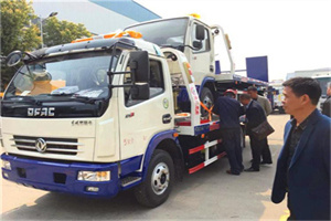 上街区汽车道路救援拖车价格
